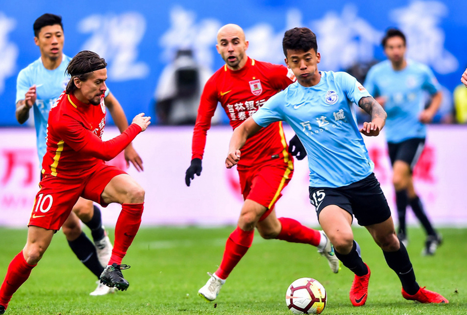 爱游戏体育-包含斯图加特窗口期止住颓势，志在中超名次提升，管理层满意，细节决定成败的词条