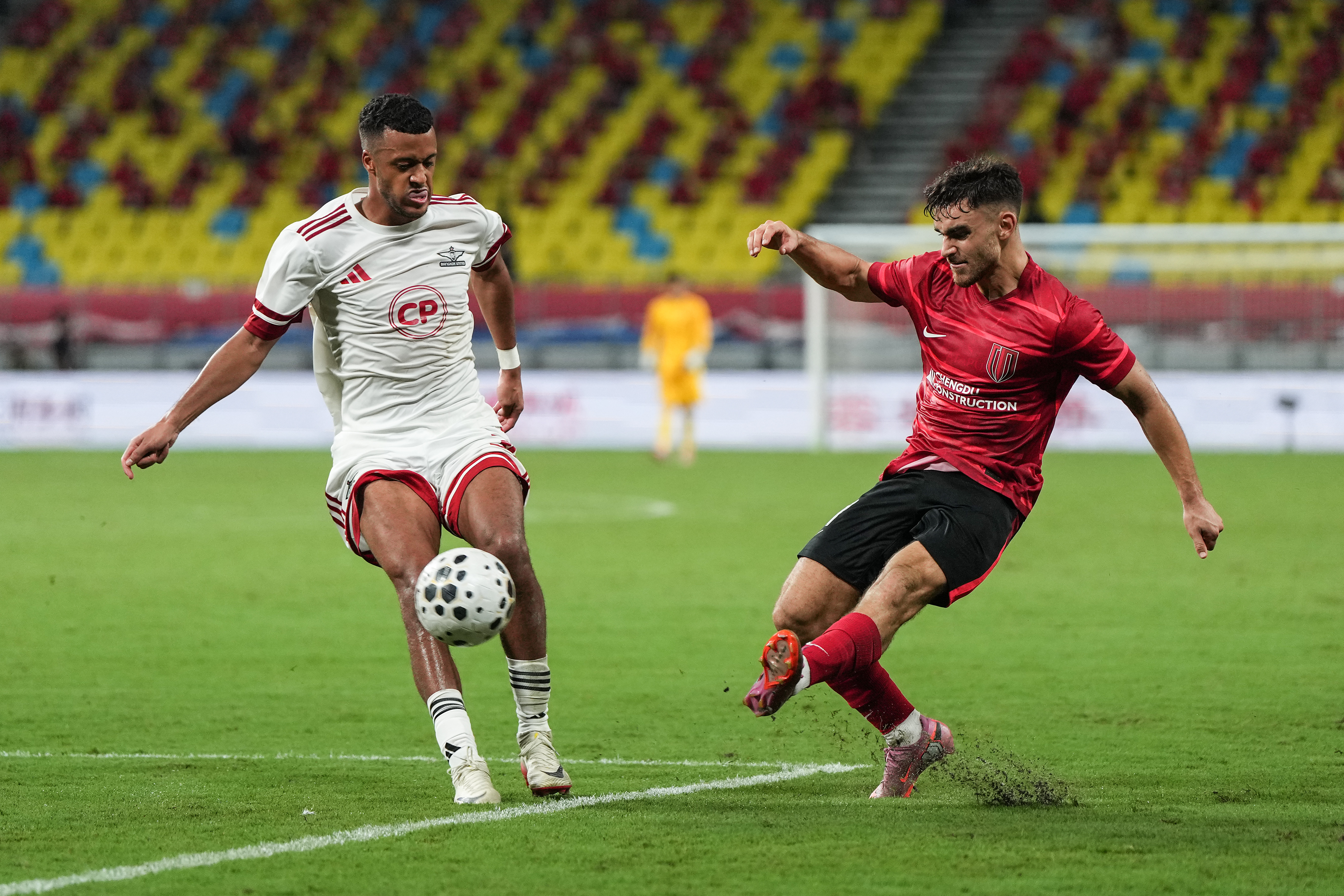 爱游戏官方入口-足总杯赛程吃紧，曼城赛前战术微调，信心回归，年轻球员得到机会的简单介绍